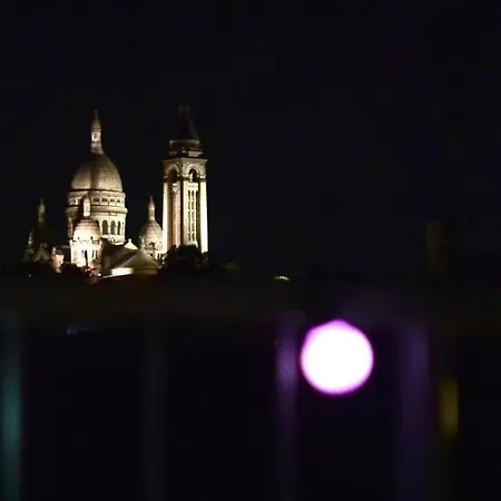 4 Bed Rooms, Top Floor, Stunning Sacre-Coeur View 아파트