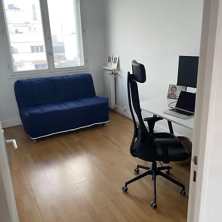 4 Bed Rooms, Top Floor, Stunning Sacre-Coeur View 파리